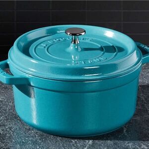 Staub 4QT Round Cocotte- Turquoise